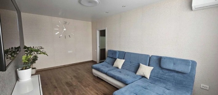 2 квартира ЖК мира 1, м масельского , новострой - фото 1