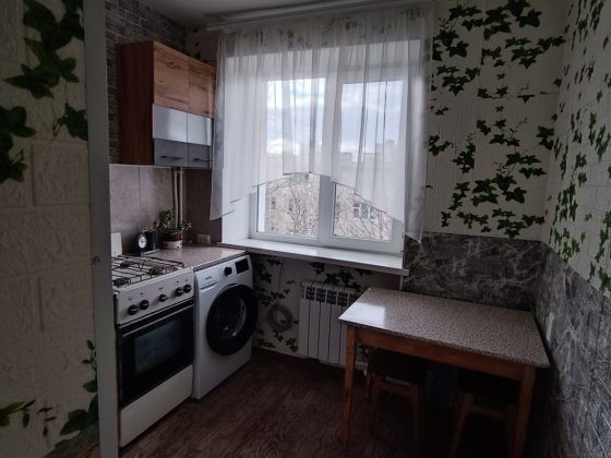 Сдам 2 комнатную квартиру по Крымской Одесса