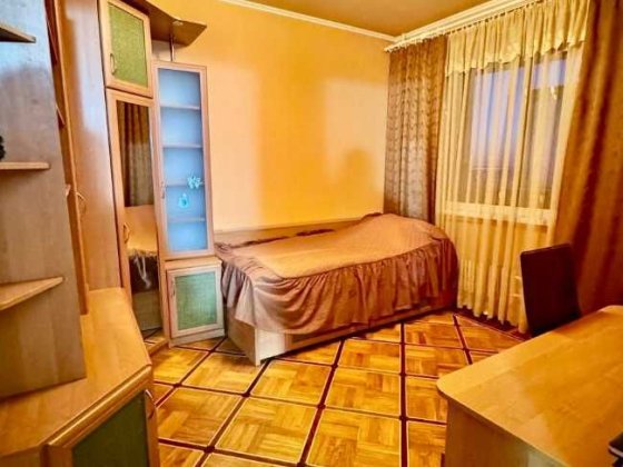 OP S4 Сдам 3 комнатную квартиру Салтовка ул. Єдності 626 м/р Харьков