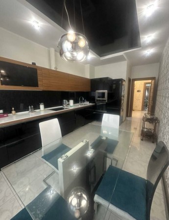 Аренда 3к.кв. 130 кв.м. Новострой ЖК « Монте Плаза», пр.Науки, 45/3. - фото 1