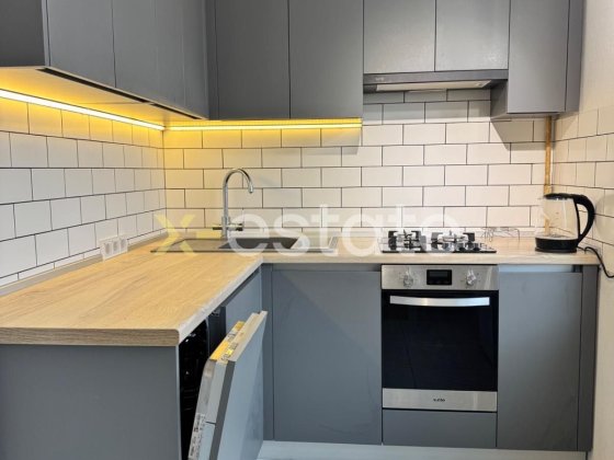 Здам сучасну квартиру в центрі міста Харків