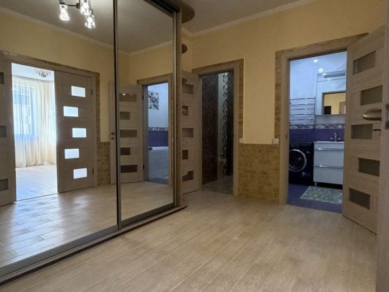 Оренда великоії  1 к квартири Софиевская Борщаговка