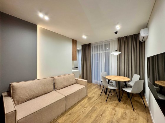 Перша здача! Функціональної 1кім 46м2 в сучасному ЖК Республіка Киев