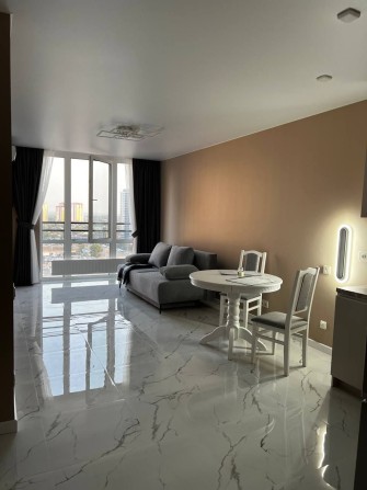 ЖК SEVEN. Дніпровська набережна 20-Б. Станція метро Осокорки пішки. - фото 1