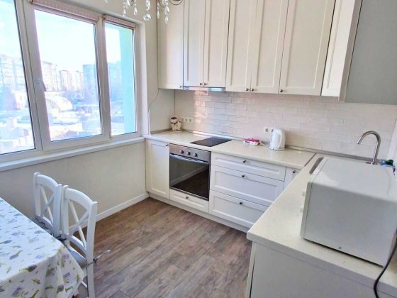 Оренда двокімнатної вул. Каштанова 15Б