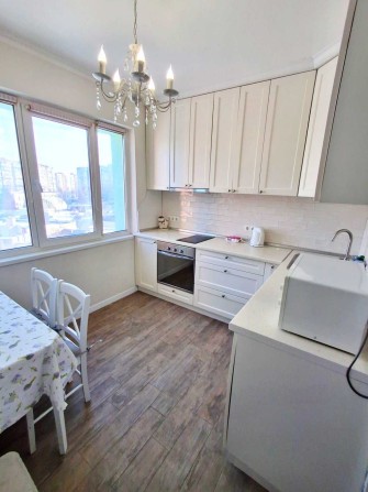 Оренда двокімнатної вул. Каштанова 15Б - фото 1