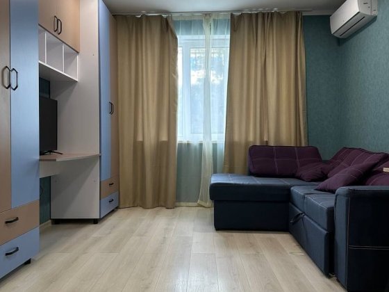 Оренда квартири, Черчилля 93, м. Лісова, ТЦ Даринок