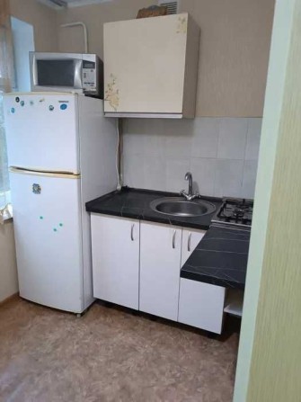 Здам 1 кімнатну квартиру біля метро Дарниця. Вул. С.Набоки 8 - фото 1