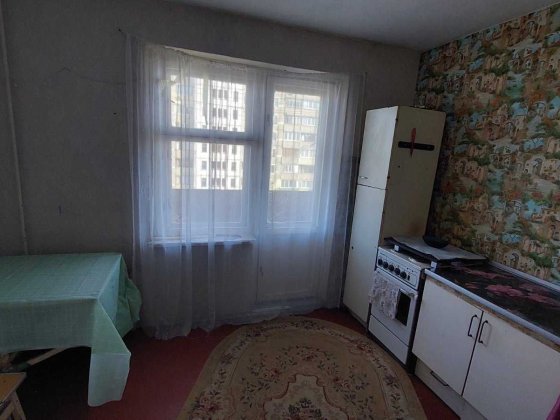 Здам 2-у квартиру (кімнати окремі) вул.Автозаводська Київ