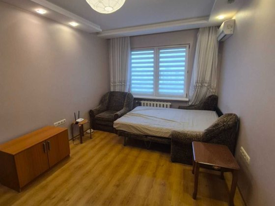 Оренда 1к Милославська Троєщина З ремонтом