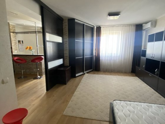 1 кімн метро Мінська Київ