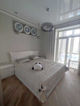 Оренда 3-к. б-р. Міхновського, буд.30/1, ст.м. "Звіринецька" Печерськ - фото 1