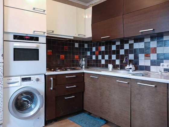 Оренда 3 кім. кв-ри, вул. Л. Лук'яненко 1 Д, С.М. "Мінська" Киев