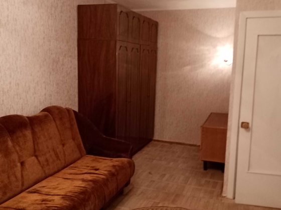 Здам 1 квартиру Деснянский р-н, метро Лісова, вул. Мілютенка Київ