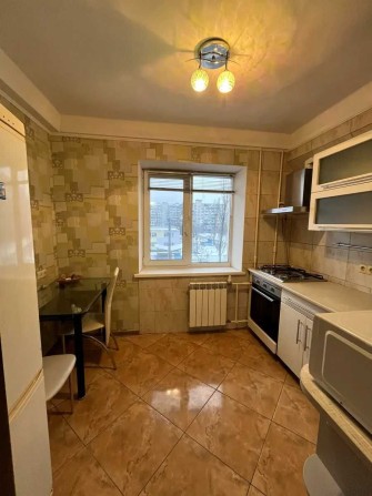 Оренда 1 кім квартири на 3 поверсі Київ,вул.Героїв полку "Азов", 32-Б - фото 1