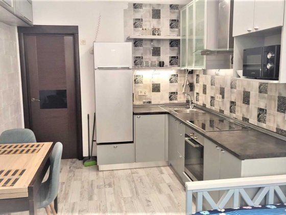 Бориспільська, 25а, ЖК Оберіг-1, 1-к тепла комфортна квартира Киев