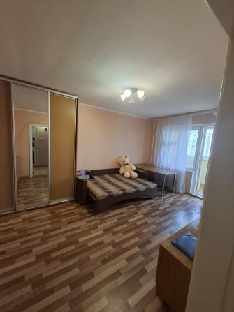 1к. без % м.Харківська 5хв пішки довласник - фото 1