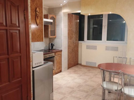 3-кімнатна квартира на Троєщині Київ