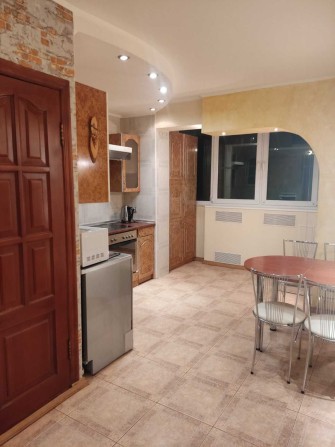 3-кімнатна квартира на Троєщині - фото 1