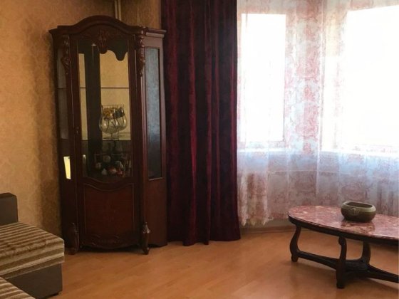 Аренда 2/х кімнатна квартира вул. Микільсько-Слобвдська