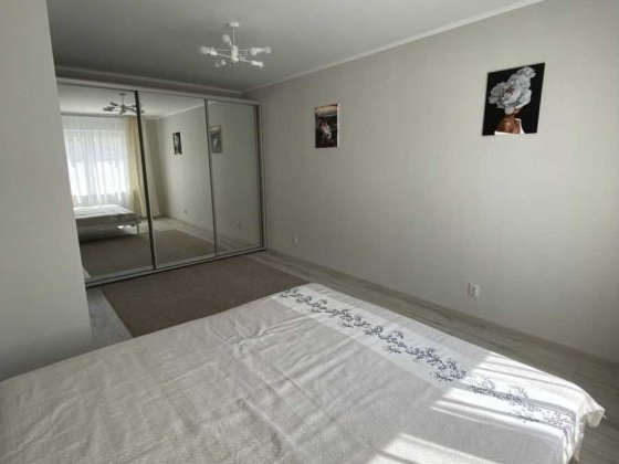 Оренда 1-к квартири на вул. Бориса Гмирі Київ