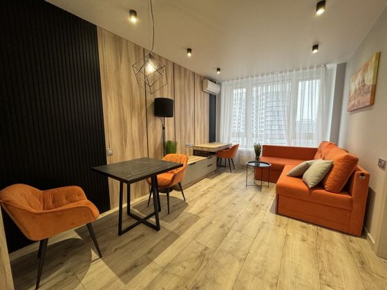 ЖК Славутич вул. Зарічна 2 стильна квартира на оренду Київ