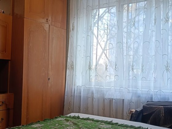 Здається з 01.04-1но к.кв Гостинка Мінський масив пл Шевченка Навашина Киев