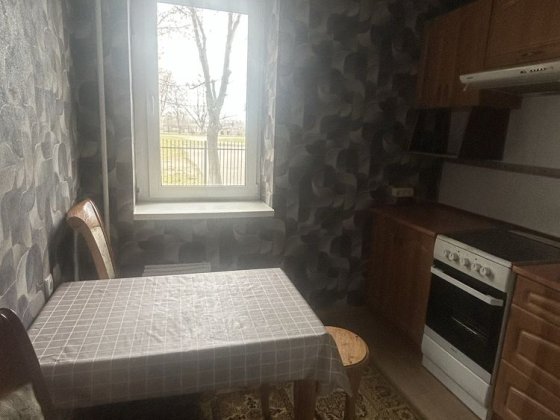 Вул. Райдужна, 55. Затишна чиста квартира ! Київ