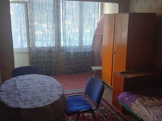 Здам 1-к на Мілютенка 15а, Лісовий масив Киев