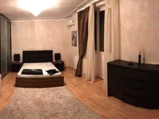 Оренда 1-к квартири на вул. Княжий Затон Київ