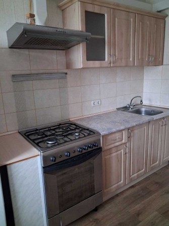 Оренда 1 кімнатна квартира вул Данькевича 7А Троещіна .Довгостроково. - фото 1