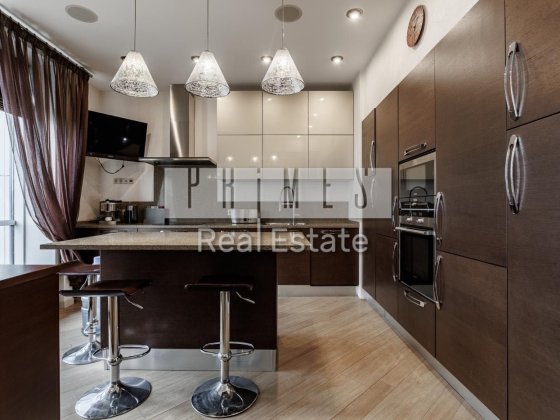 Оренда 3-х квартири з паркомісцями Печерськ, Липки, Верхогляда, центр Киев