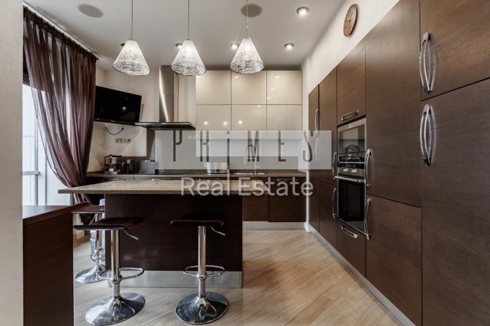 Оренда 3-х квартири з паркомісцями Печерськ, Липки, Верхогляда, центр - фото 1