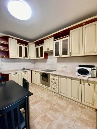 Бальзака 55в, оренда 2-к квартири, ТРЦ Район, невисокий поверх! - фото 1