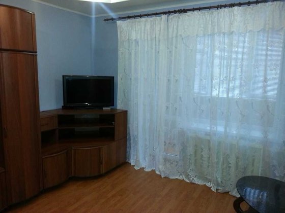 Своя без комісійних в центрі Києва, Велика Васильківська 112