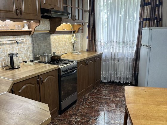 2комн.кв. Докии Гуменной 4, Юрия Смолича 4