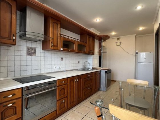 Оренда 2 ух кімн.кв. Вул. Урлівська 21 А Київ