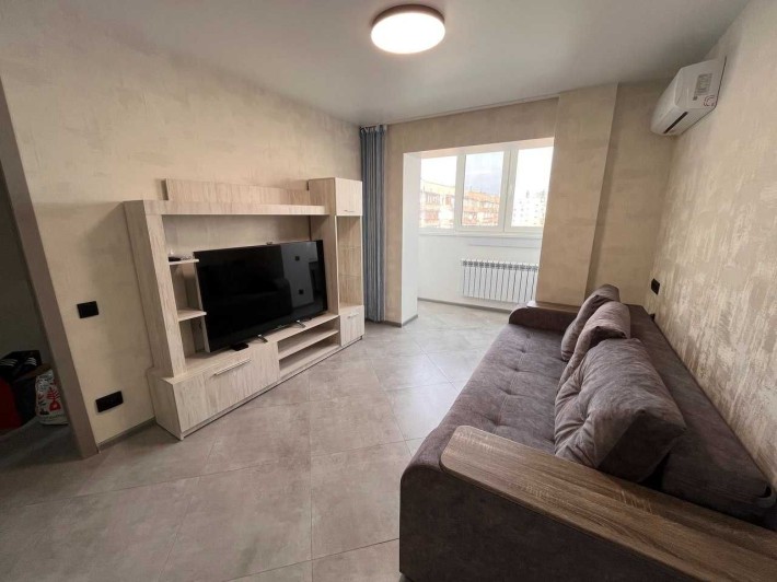 Терміново! Торг! 1К. проспект Бажана, 5В (метро Харківська/Вирлиця) - фото 1