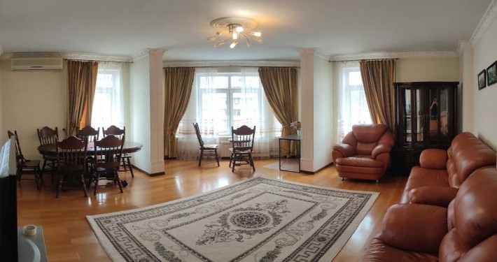 Квартира з двома спальнями на вул. Паньківська 27-78 - фото 1