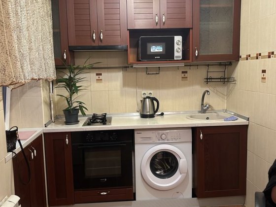 Здам 1-кімн. квартиру , метро Позняки , вул. Здолбунівська Київ