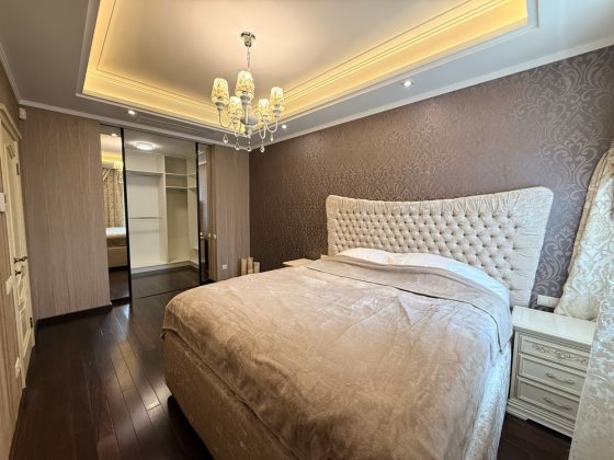 Лесі Українки 7а печерськ оренда квартири з інвертором і генератором Київ