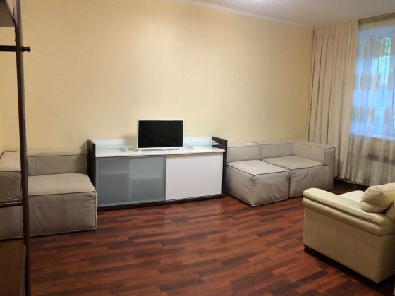 Довгострокова оренда 2-х кімнатної квартири на пр. Науки 42/1/к11 Киев