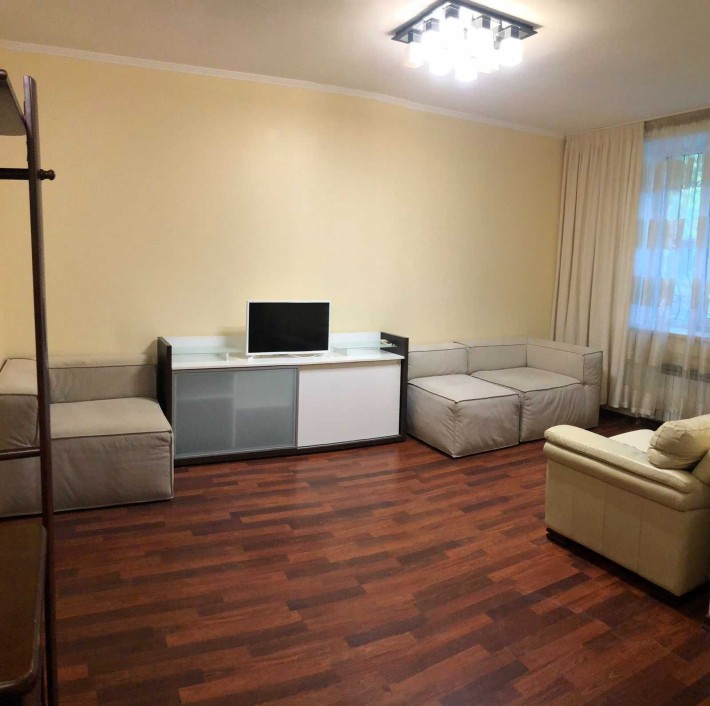 Довгострокова оренда 2-х кімнатної квартири на пр. Науки 42/1/к11 - фото 1