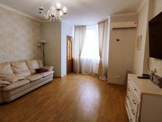 Оренда квартири Урлівська 21а поруч Рівер Молл