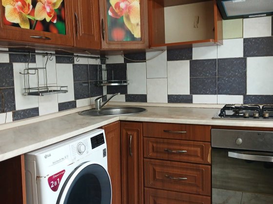 Ст.метро "Дарница" пешком , бул. Верховного Совета, 18 Київ