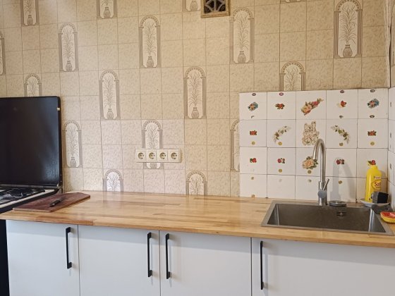 Здається з 01.04-1но к.кв Мінський масив Литовський пр-т пл Шевченка Киев