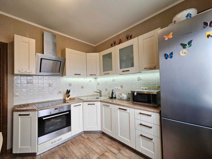 Оренда двокімнатної квартири 75m2 | окремі кімнати |м| Мінська - фото 1