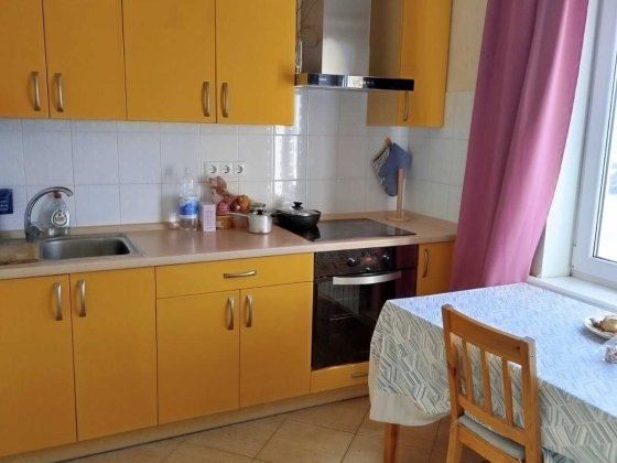 Оренда видової 2-х кімнат. квартири по вул.Ревуцького 13. Киев