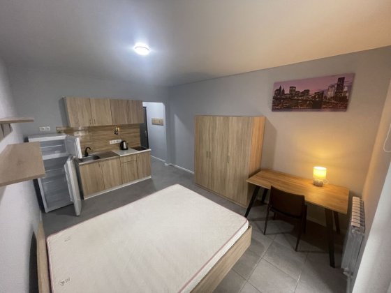 Ревуцького 40В, ЖК Лебединий смарт з великим балконом