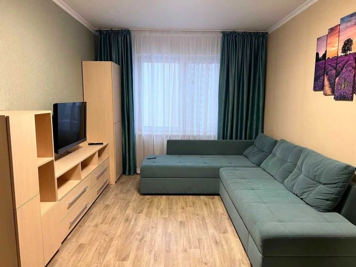 Здається простора трикімнатна квартира Голосіївський р-н - фото 1